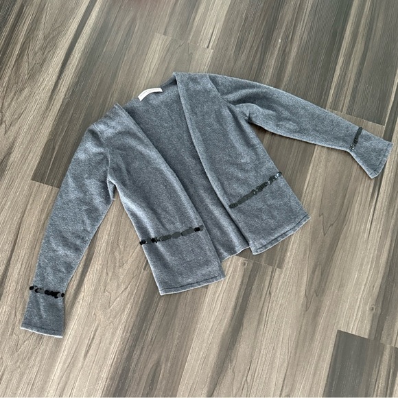 100% cashmere Gray Cardigan Sweater with Open Front and Ribbed Cuffs - Picture 3 of 5